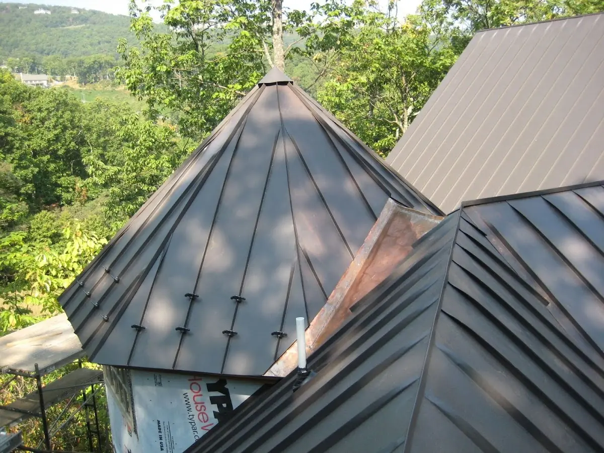 Professional Roof Tarp Installation by Craftsman Roofing in Chappaqua